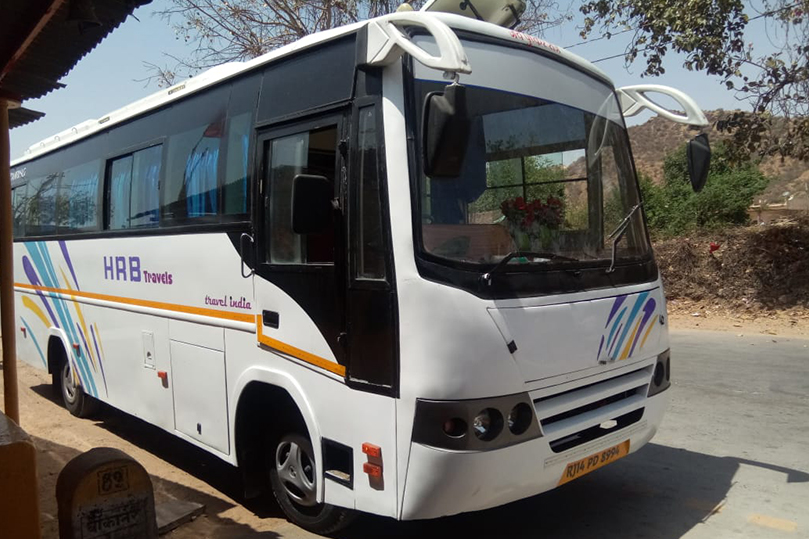 35 Seater Luxury Coaches