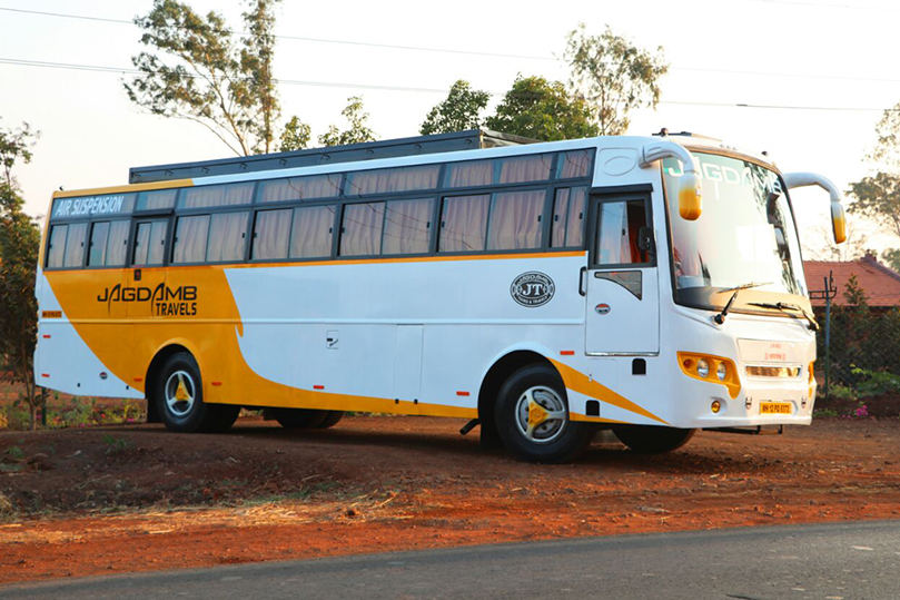 45 Seater Luxury Coaches